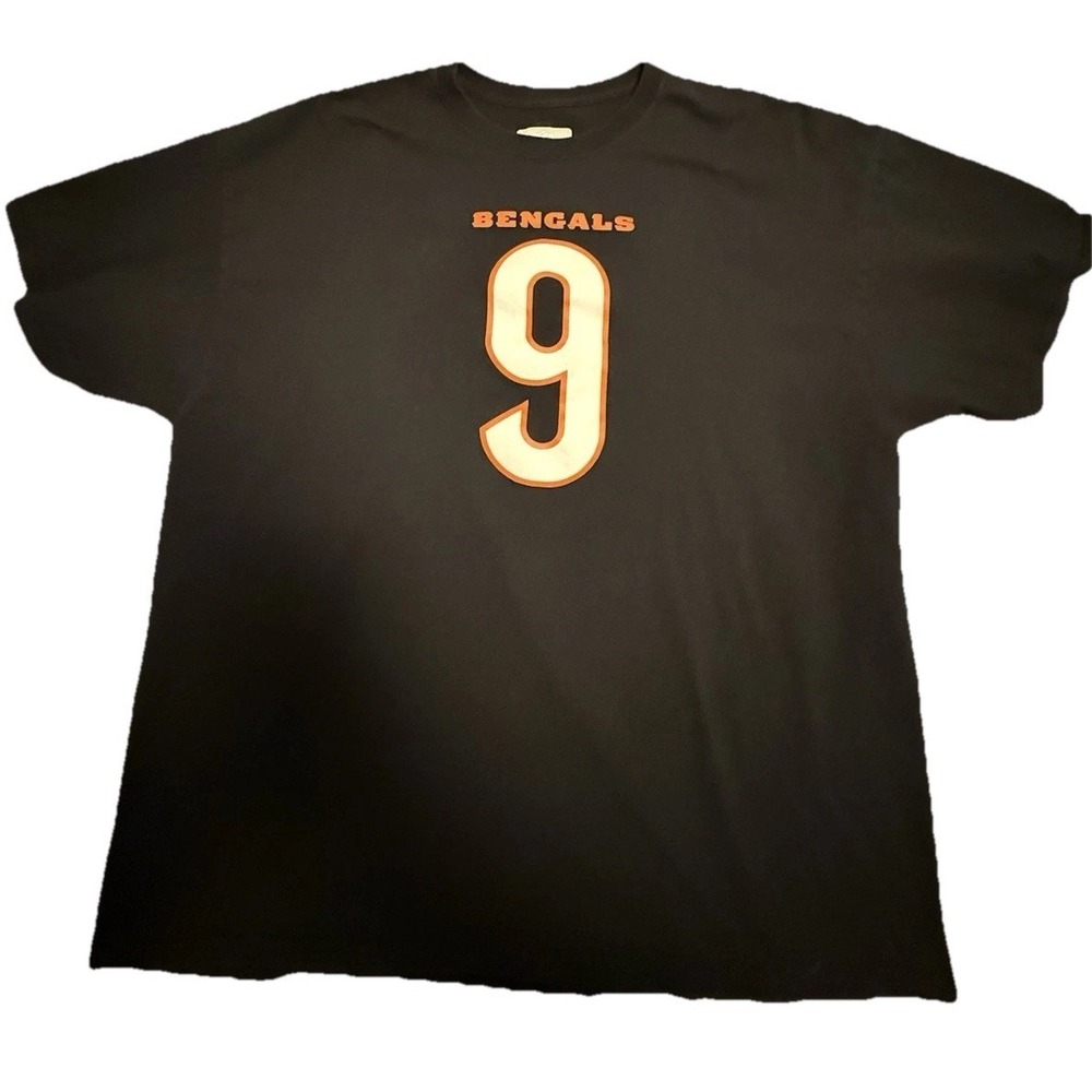 Cleveland Browns T-Shirt  With "Burrow" On Back‎  2XL - NFL Team Apparel